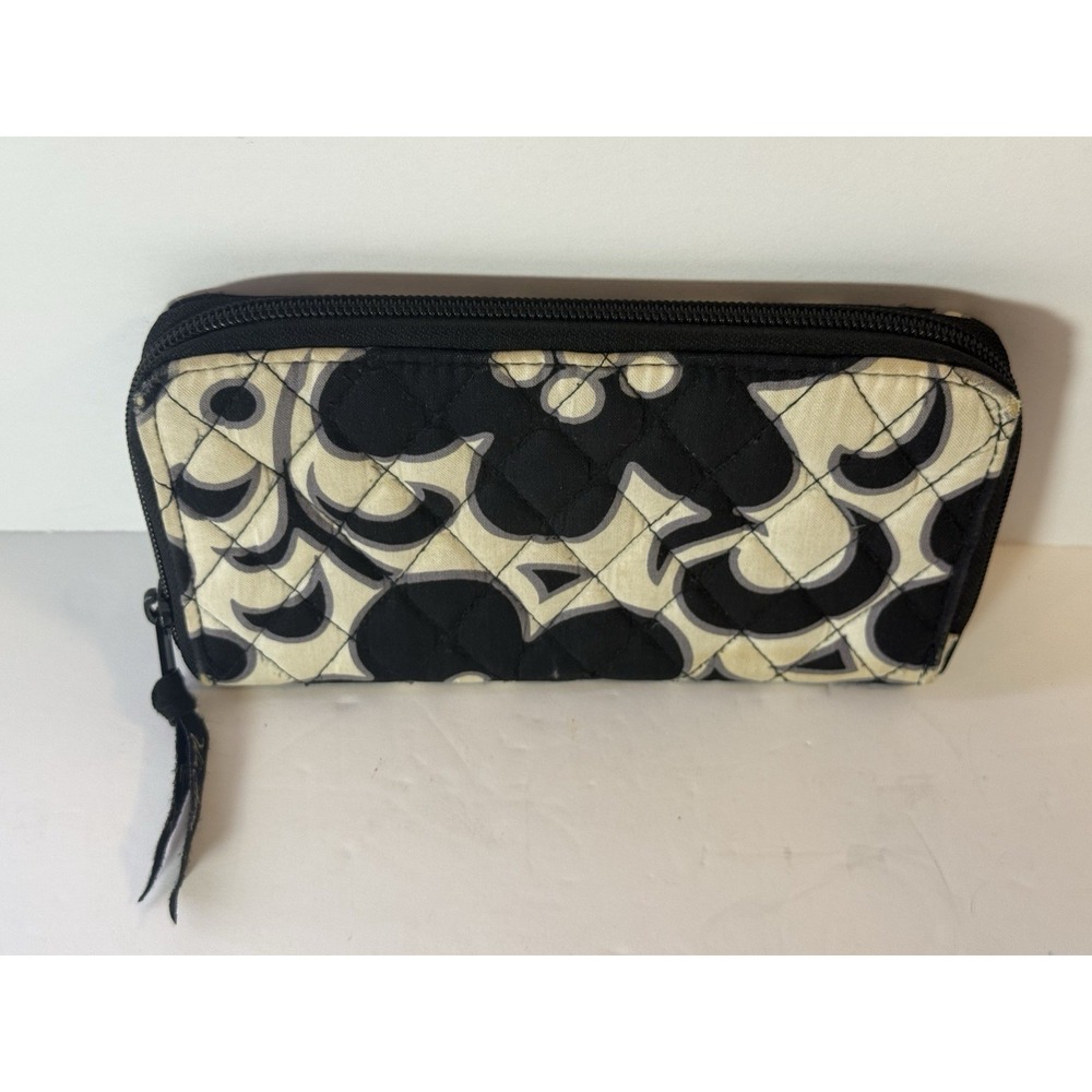 Vera Bradley Night and Day Quilted Zip Around Accordion Wallet 7.5" x 4.5" - Picture 10 of 10